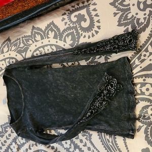 Women's long sleeve ribbed shirt with lace cut out details